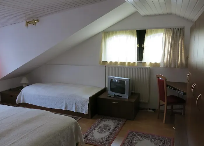 Blumauer Apartments